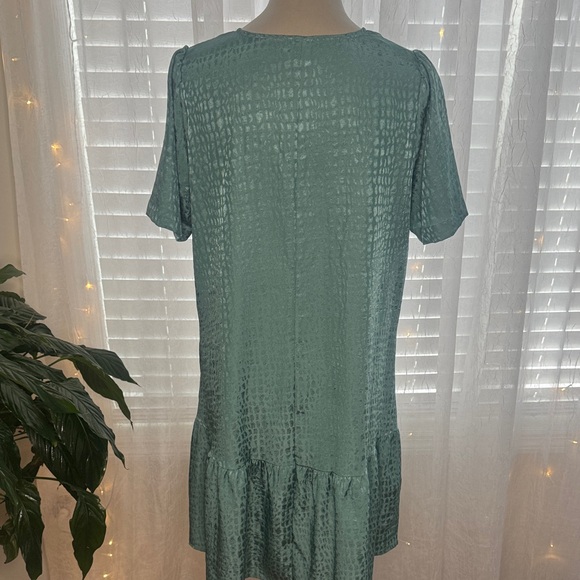 A New Day Textured Teal Midi Dress - Picture 4 of 7